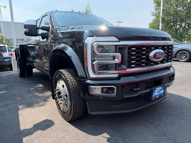 2023 Ford F-450 Super Duty Platinum