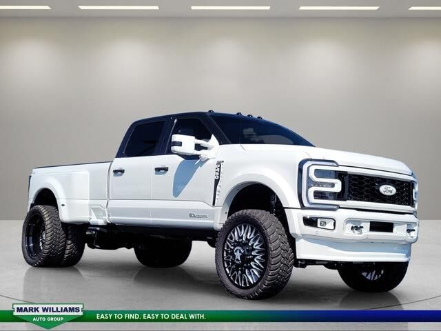 2024 Ford F-450 Super Duty Limited