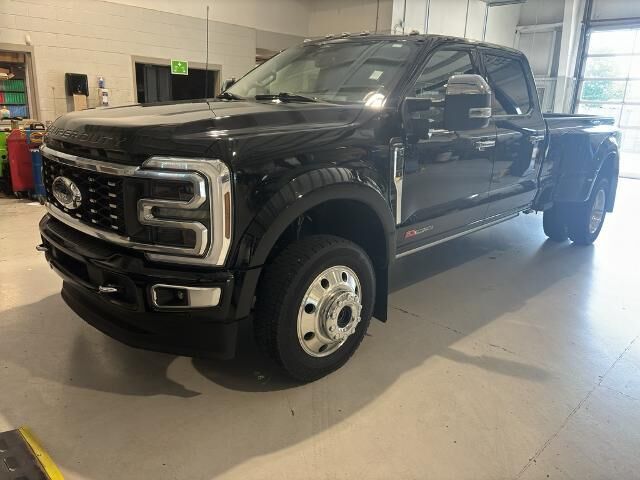 2024 Ford F-450 Super Duty King Ranch
