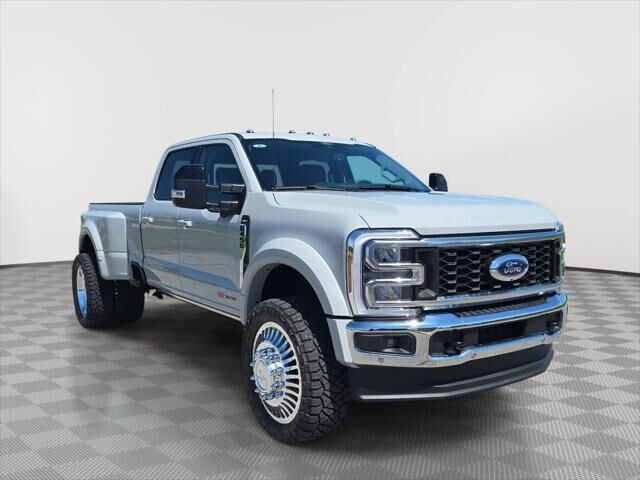 2026 Ford F-450 Super Duty Lariat