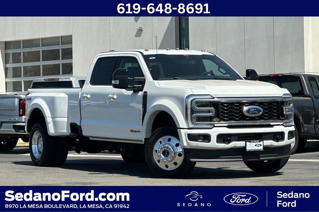 2026 Ford F-450 Super Duty Platinum — photo 1 of 1