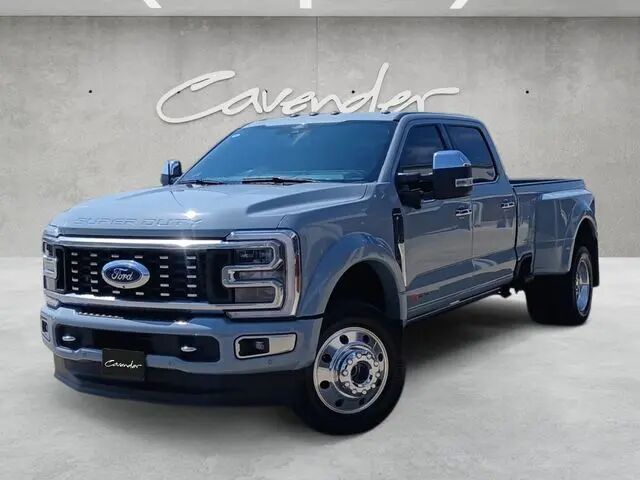 2024 Ford F-450 Super Duty Platinum