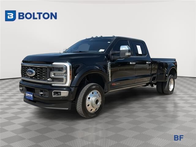 2024 Ford F-450 Super Duty Platinum