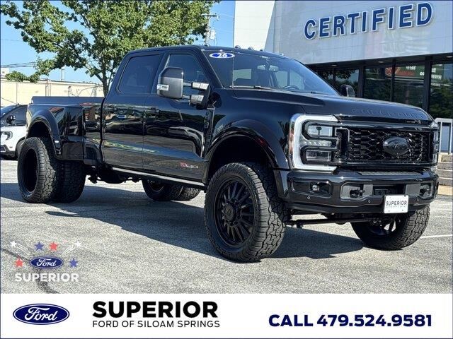 2026 Ford F-450 Super Duty Platinum