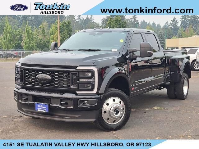 2026 Ford F-450 Super Duty Platinum