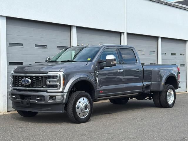 2024 Ford F-450 Super Duty Limited