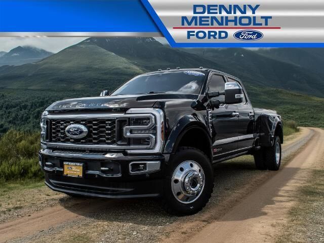 2024 Ford F-450 Super Duty Platinum