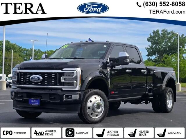 2025 Ford F-450 Super Duty Platinum