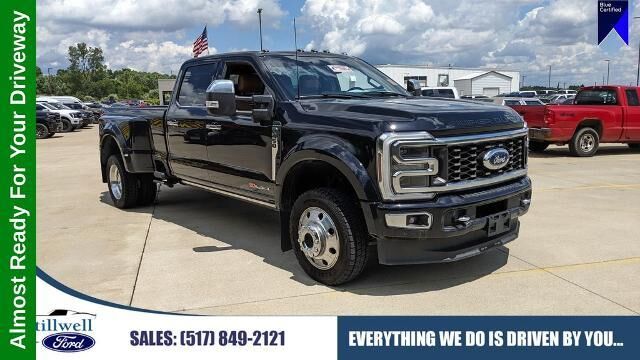 2024 Ford F-450 Super Duty Platinum