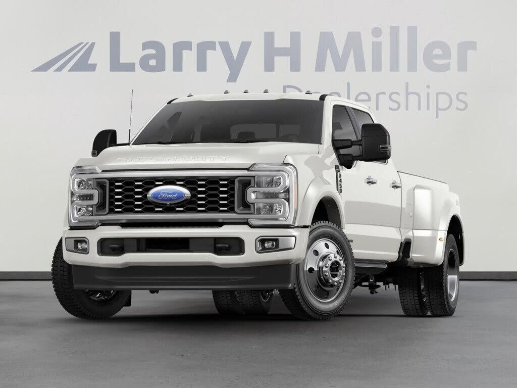 2026 Ford F-450 Super Duty XLT — photo 1 of 14