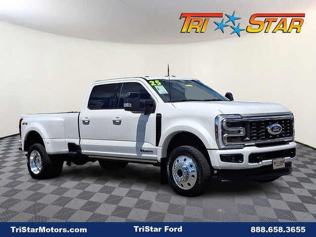 2025 Ford F-450 Super Duty Platinum