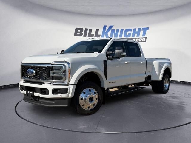 2026 Ford F-450 Super Duty Platinum