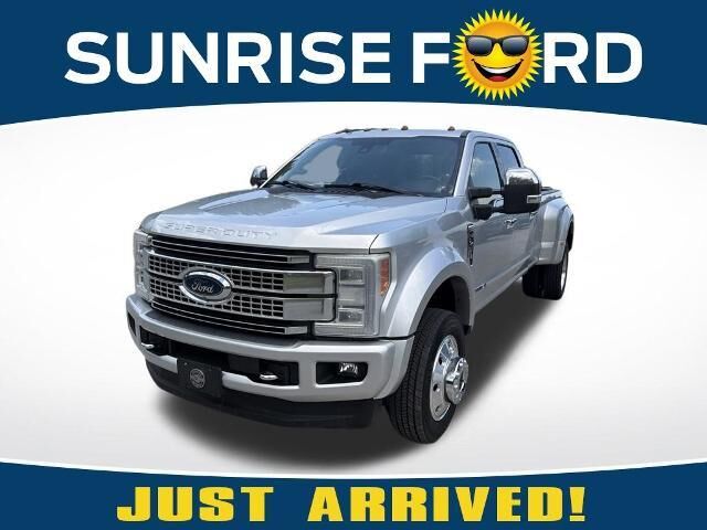 2019 Ford F-450 Super Duty Platinum