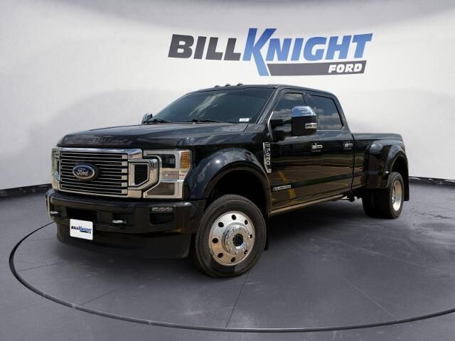 2022 Ford F-450 Super Duty Platinum