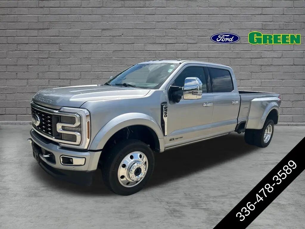 2024 Ford F-450 Super Duty Platinum — photo 1 of 13