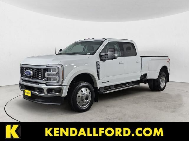 2025 Ford F-450 Super Duty Lariat