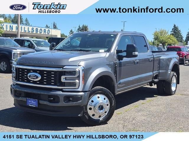 2026 Ford F-450 Super Duty Platinum
