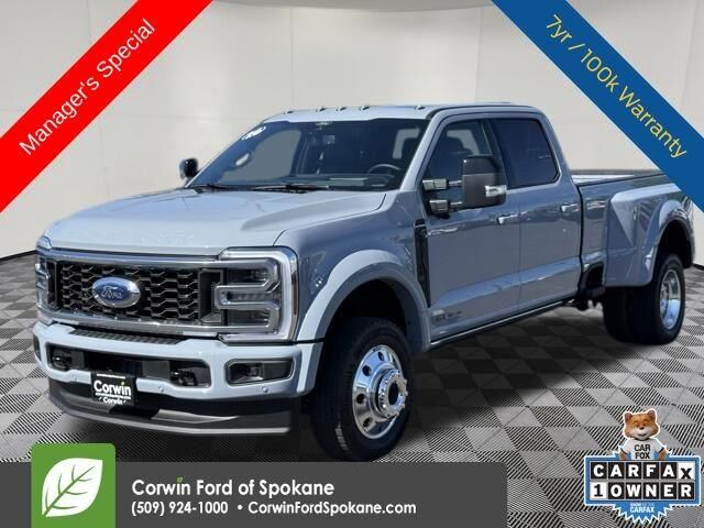 2026 Ford F-450 Super Duty Platinum