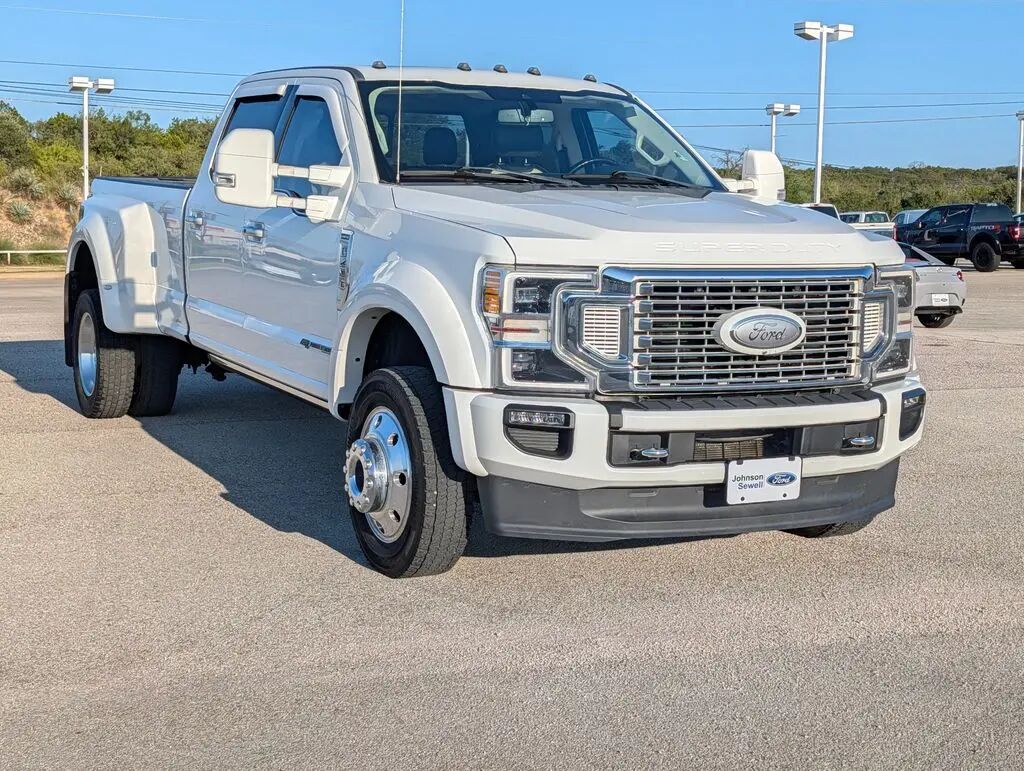 2020 Ford F-450 Super Duty Limited — photo 1 of 13