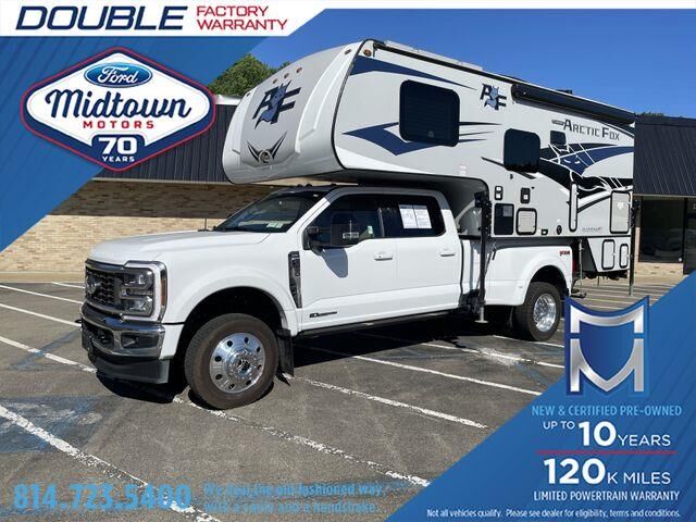 2025 Ford F-450 Super Duty Lariat
