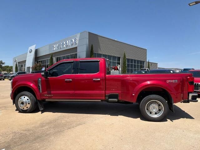 2024 Ford F-450 Super Duty Lariat