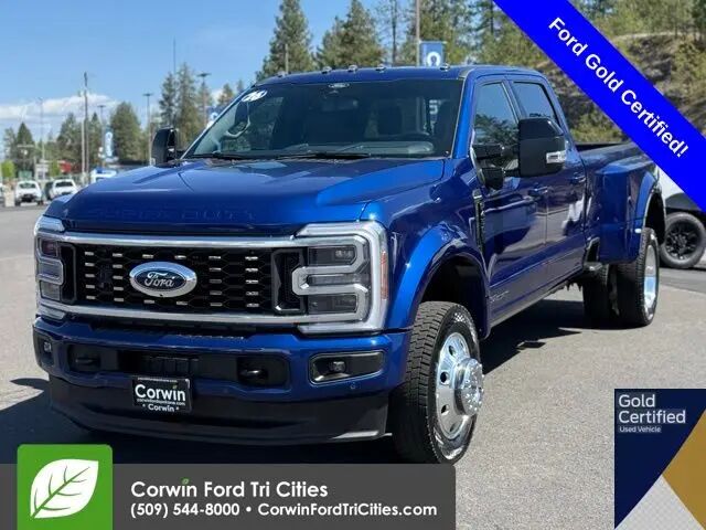 2026 Ford F-450 Super Duty Platinum — photo 1 of 13