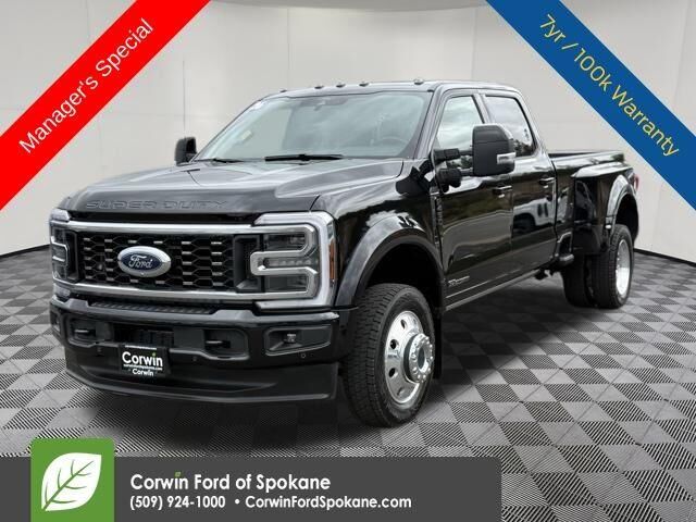 2026 Ford F-450 Super Duty Platinum