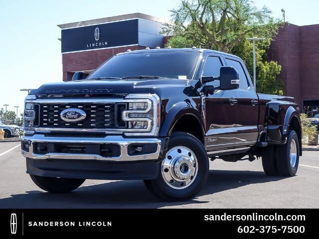 2023 Ford F-450 Super Duty King Ranch