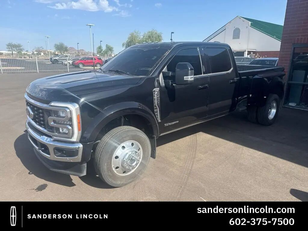 2023 Ford F-450 Super Duty King Ranch — photo 1 of 2