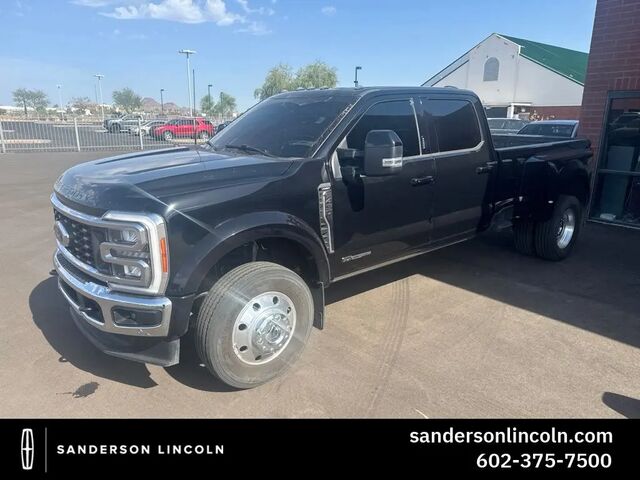 2023 Ford F-450 Super Duty King Ranch