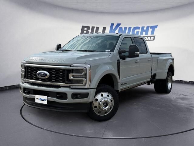 2026 Ford F-450 Super Duty Platinum