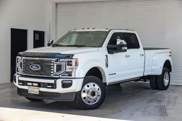 2022 Ford F-450 Super Duty Platinum