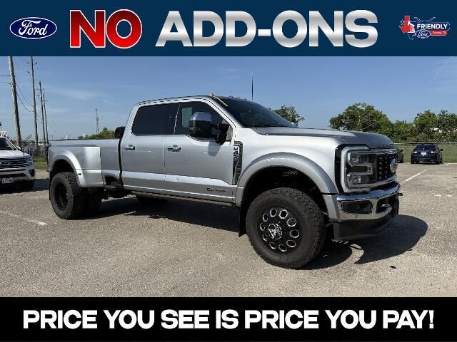 2024 Ford F-450 Super Duty Lariat