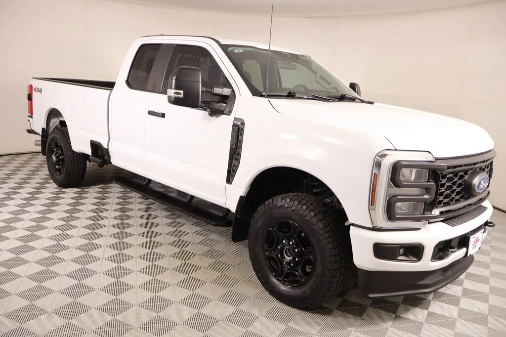 2024 Ford F-250 Super Duty XL — photo 1 of 13