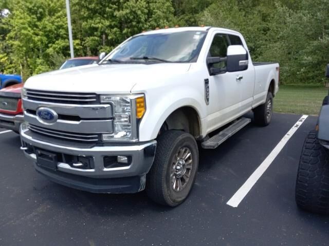2017 Ford F-350 Super Duty Lariat