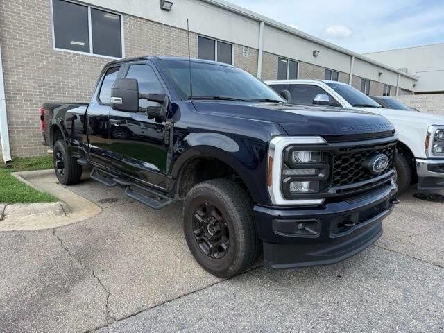 2025 Ford F-350 Super Duty XL