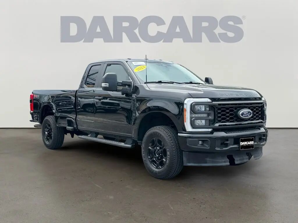 2023 Ford F-350 Super Duty XL — photo 1 of 13
