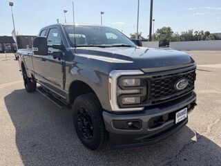 2025 Ford F-350 Super Duty XL