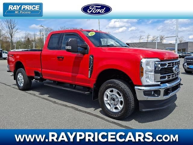 2025 Ford F-350 Super Duty XLT