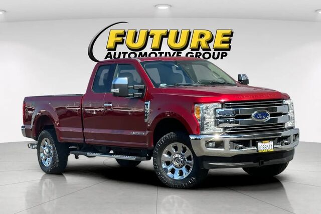 2017 Ford F-350 Super Duty Lariat