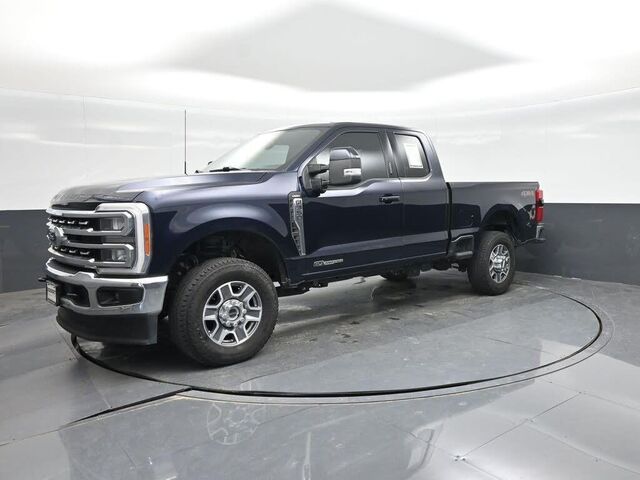 2023 Ford F-350 Super Duty Lariat