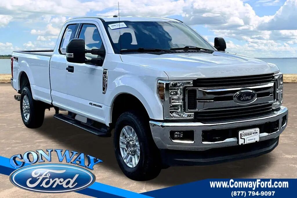 2019 Ford F-350 Super Duty XLT — photo 1 of 13