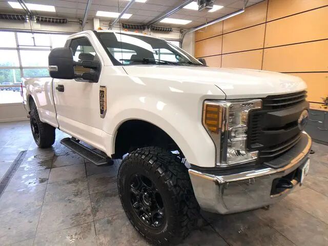 2019 Ford F-250 Super Duty XL — photo 1 of 13