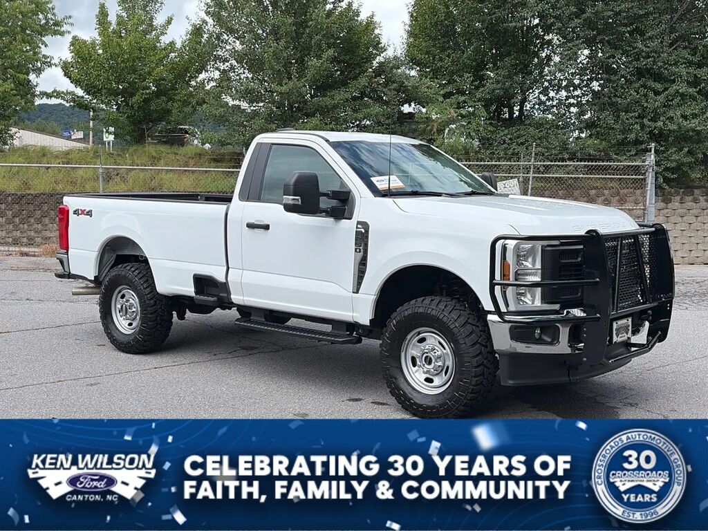 2025 Ford F-250 Super Duty XL — photo 1 of 13