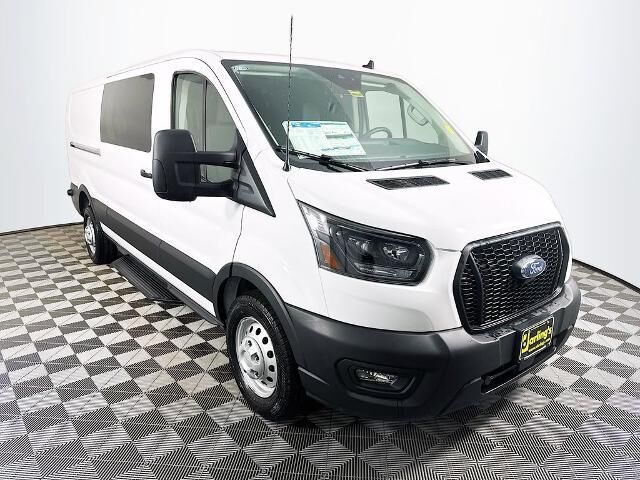 2024 Ford Transit 350 HD