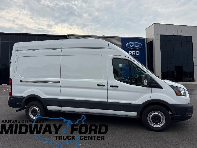 2023 Ford Transit 250