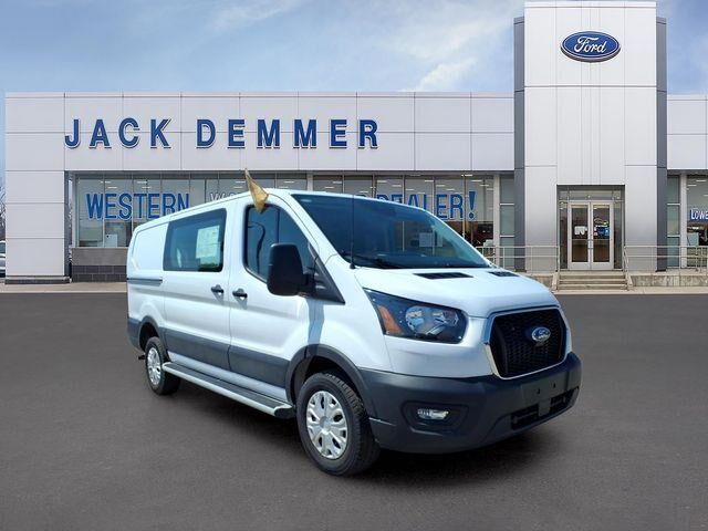 2025 Ford Transit 250