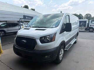 2025 Ford Transit 250