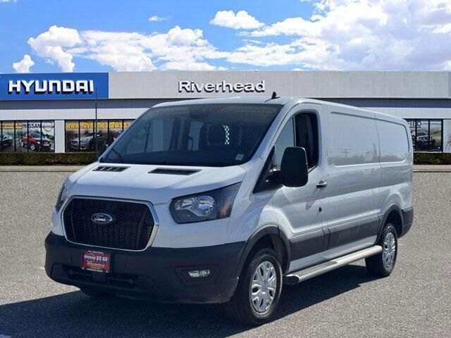 2024 Ford Transit 250