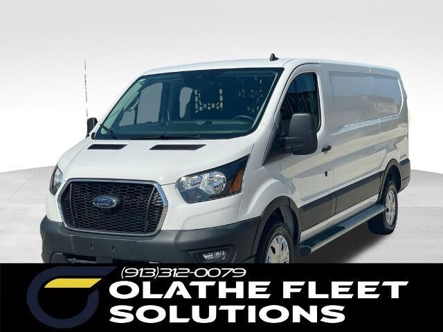 2025 Ford Transit 250
